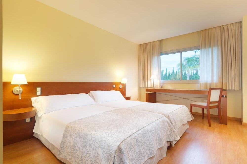 Ramada By Wyndham Valencia Almussafes Ξενοδοχείο Εξωτερικό φωτογραφία