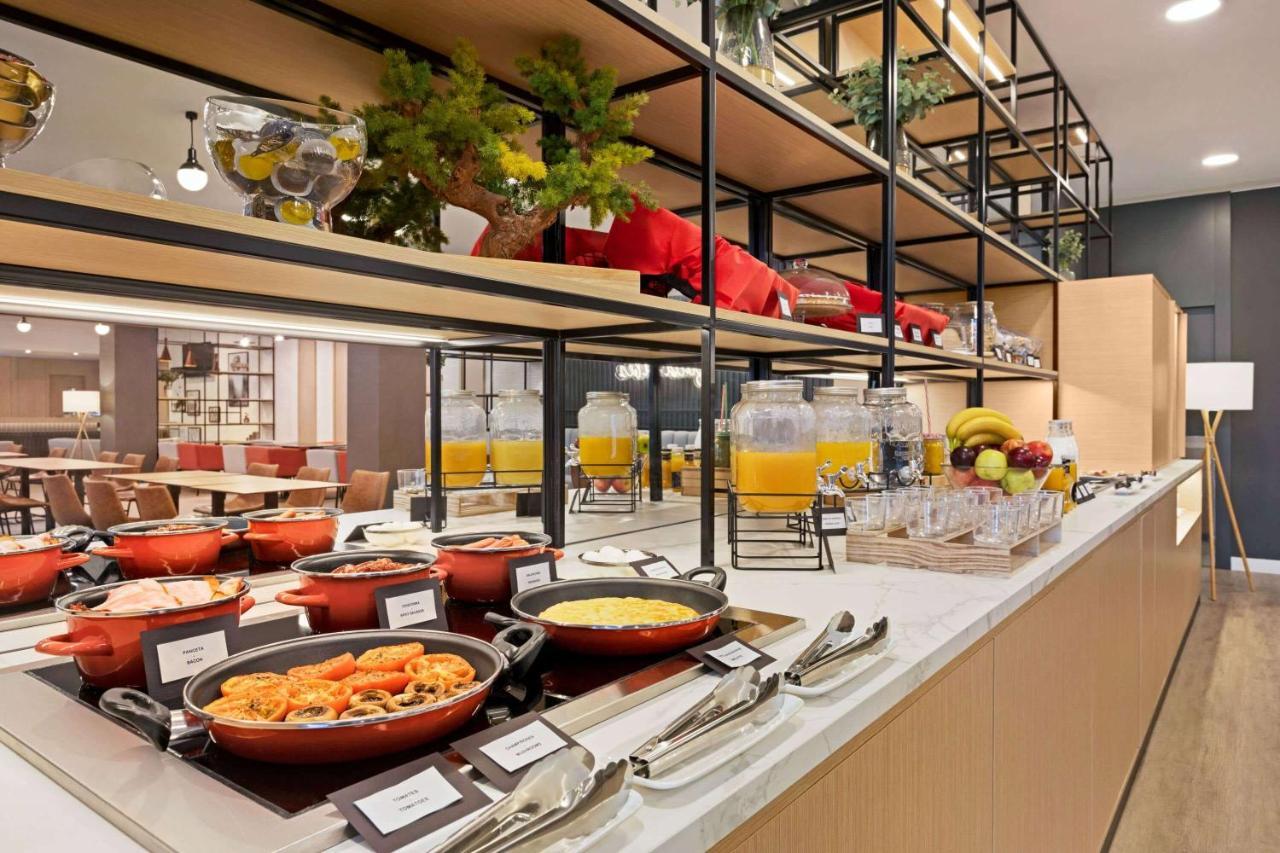 Ramada By Wyndham Valencia Almussafes Ξενοδοχείο Εξωτερικό φωτογραφία