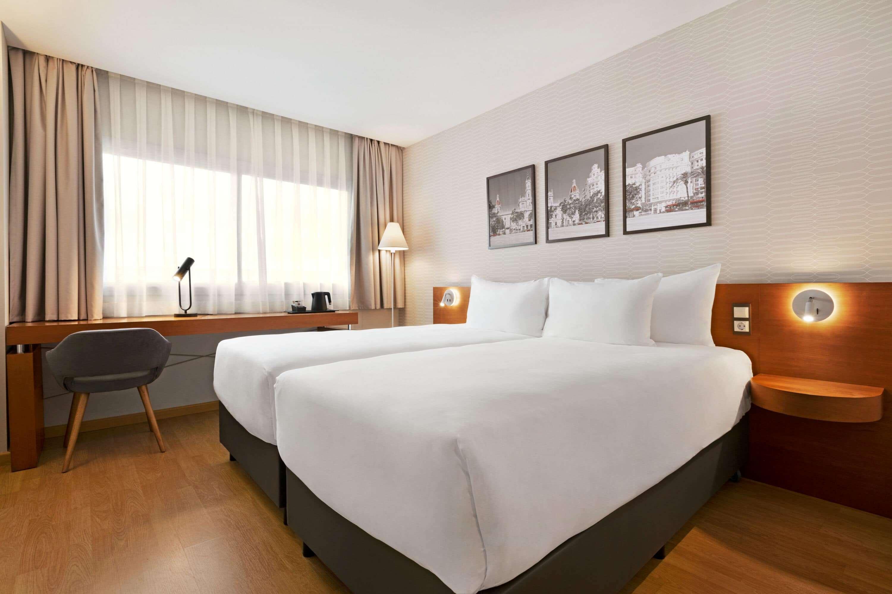 Ramada By Wyndham Valencia Almussafes Ξενοδοχείο Εξωτερικό φωτογραφία