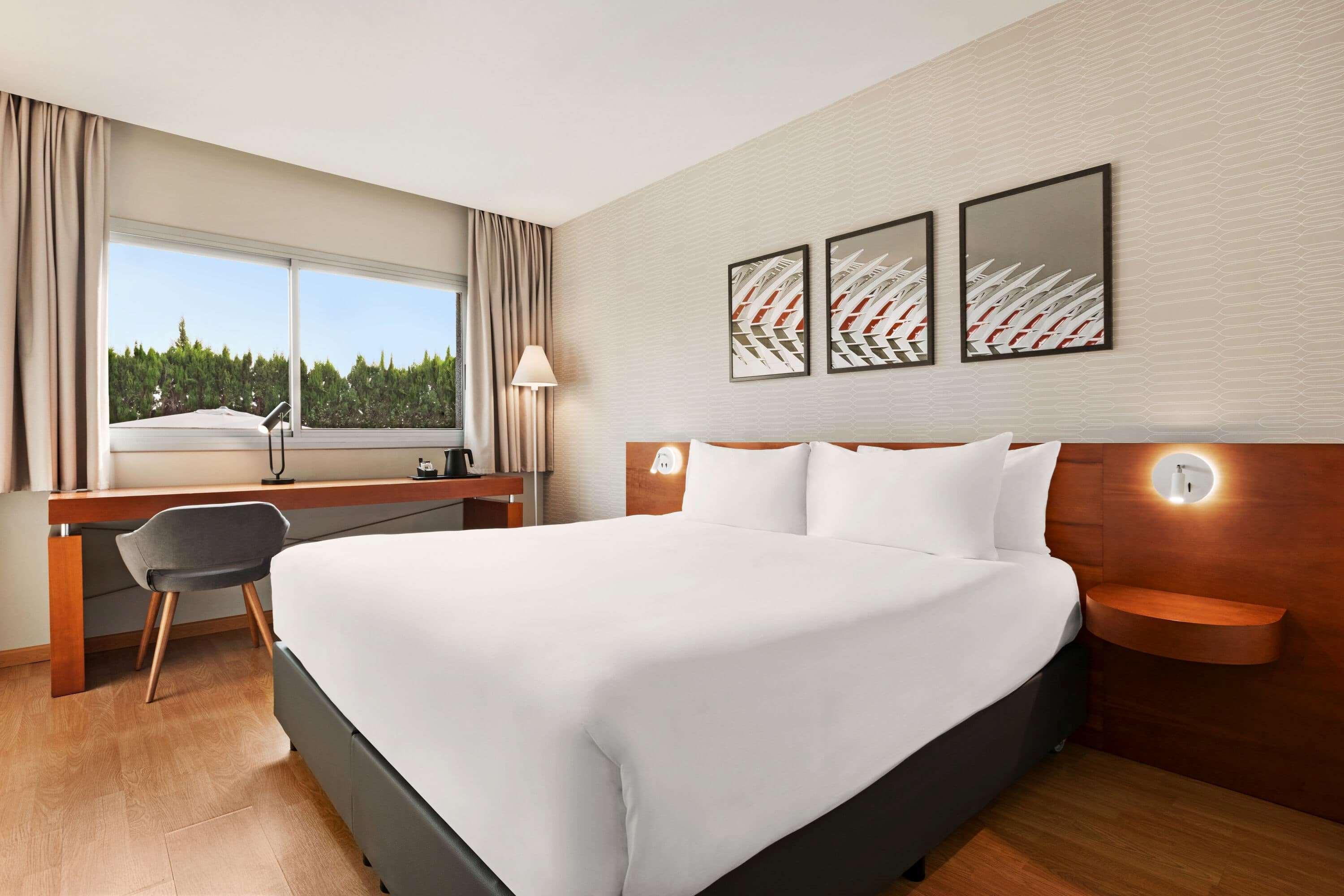 Ramada By Wyndham Valencia Almussafes Ξενοδοχείο Εξωτερικό φωτογραφία