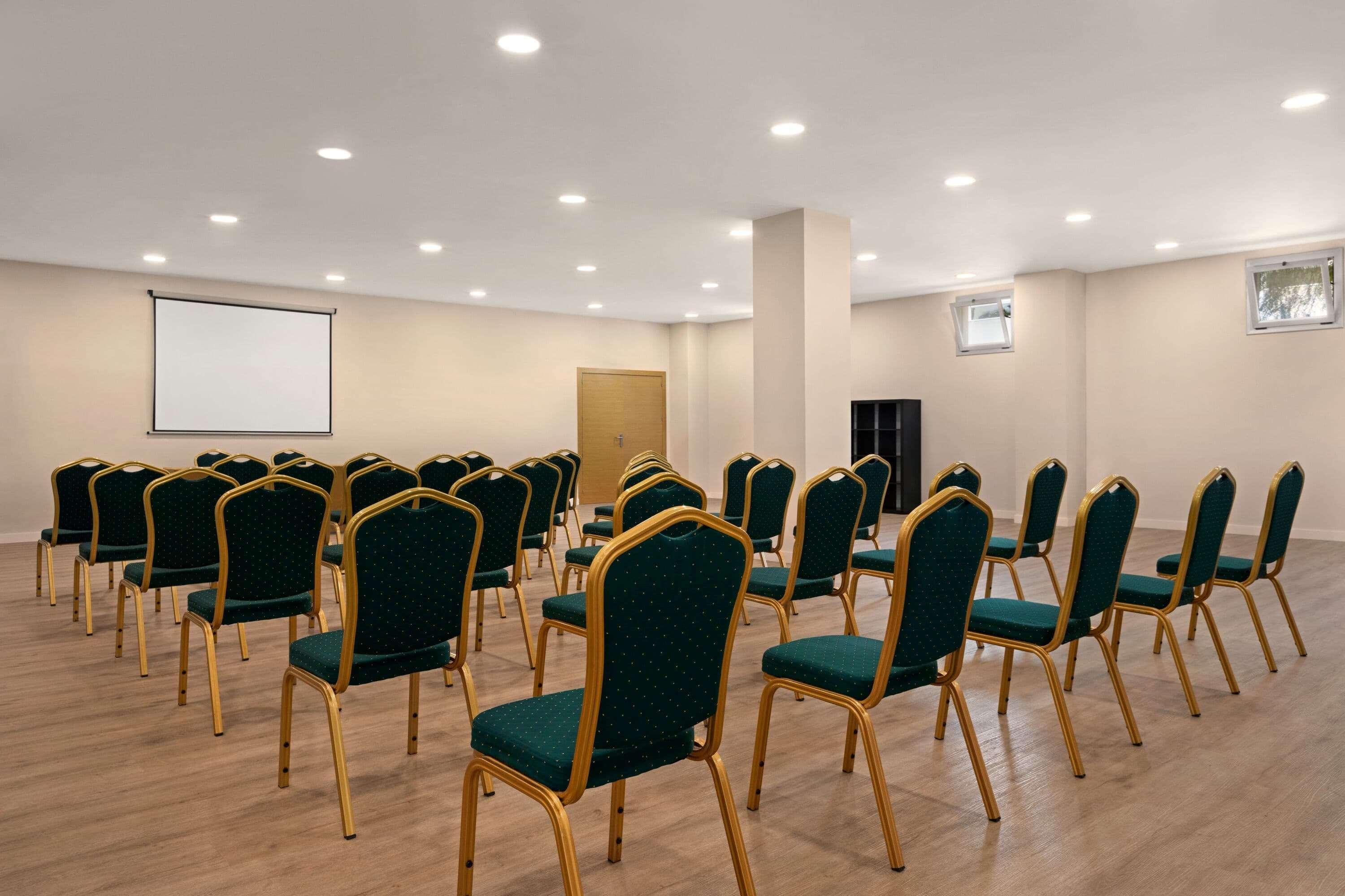 Ramada By Wyndham Valencia Almussafes Ξενοδοχείο Εξωτερικό φωτογραφία