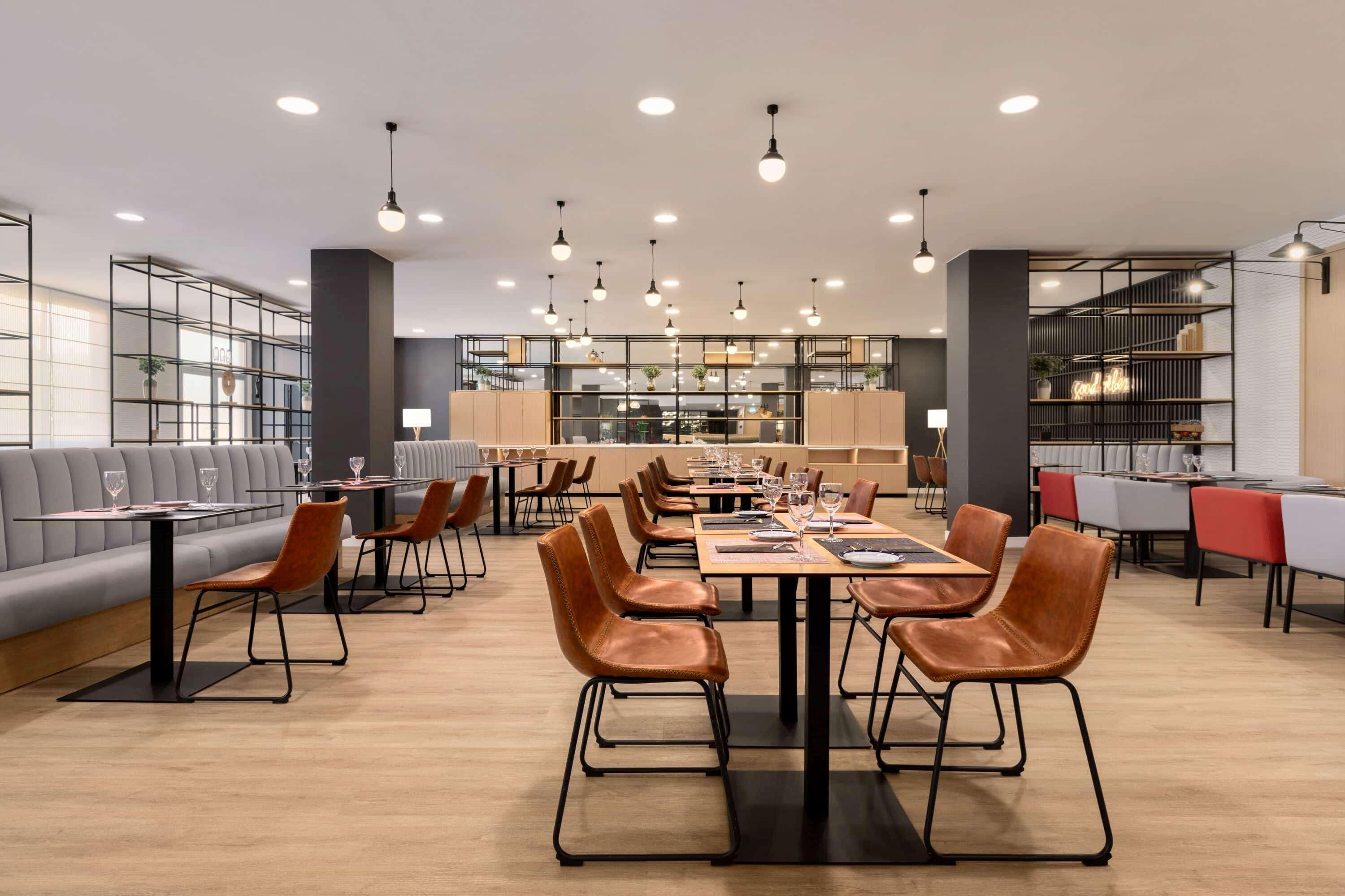 Ramada By Wyndham Valencia Almussafes Ξενοδοχείο Εξωτερικό φωτογραφία