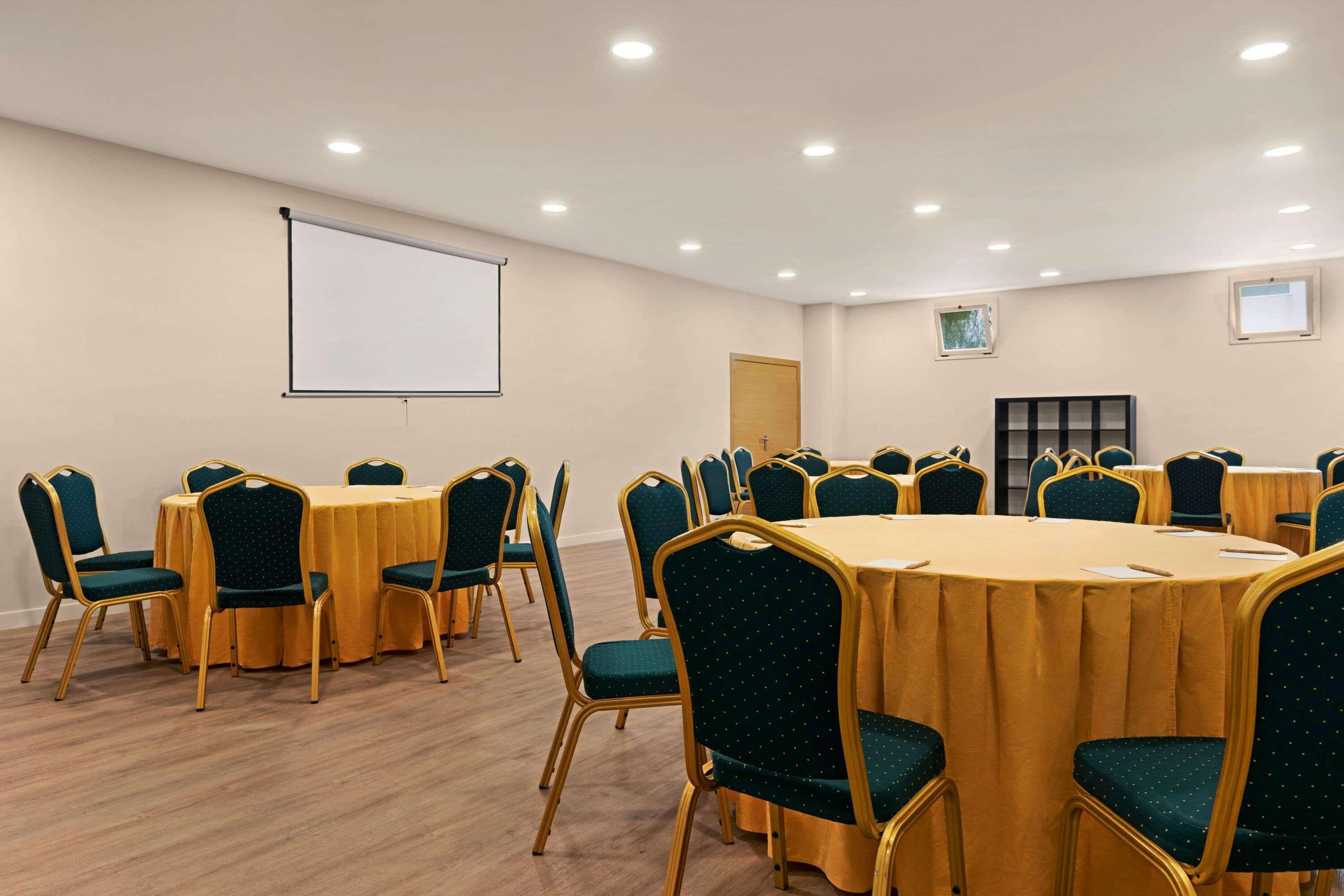 Ramada By Wyndham Valencia Almussafes Ξενοδοχείο Εξωτερικό φωτογραφία