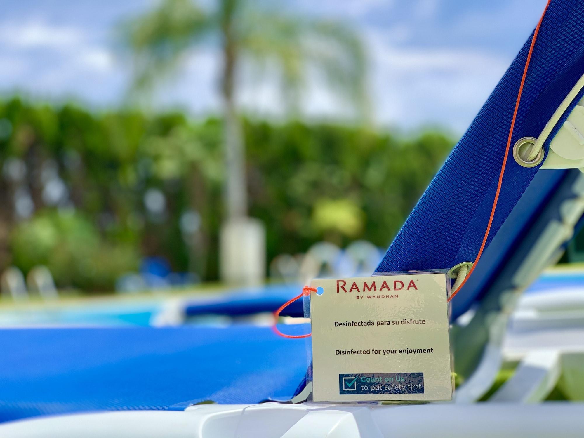 Ramada By Wyndham Valencia Almussafes Ξενοδοχείο Εξωτερικό φωτογραφία