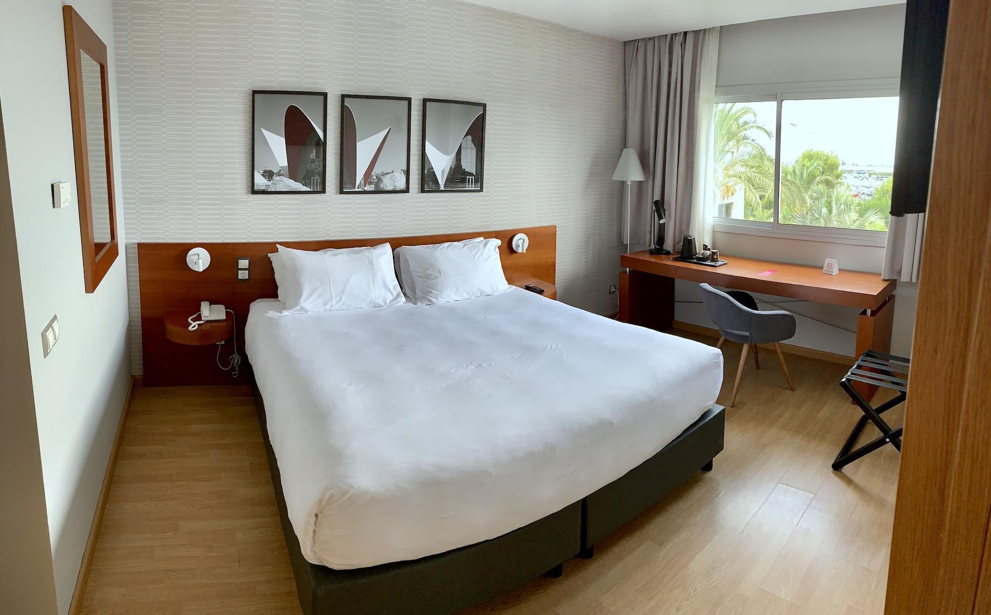 Ramada By Wyndham Valencia Almussafes Ξενοδοχείο Εξωτερικό φωτογραφία