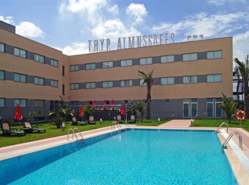 Ramada By Wyndham Valencia Almussafes Ξενοδοχείο Εξωτερικό φωτογραφία