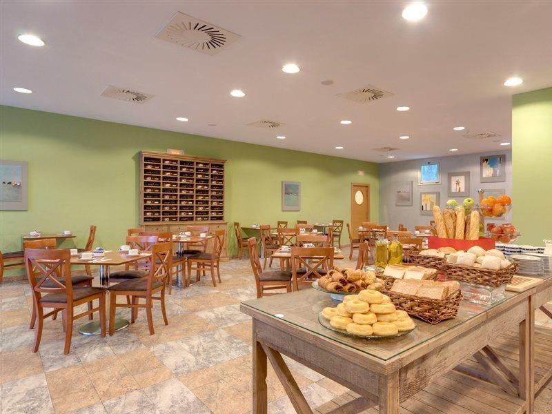 Ramada By Wyndham Valencia Almussafes Ξενοδοχείο Εξωτερικό φωτογραφία