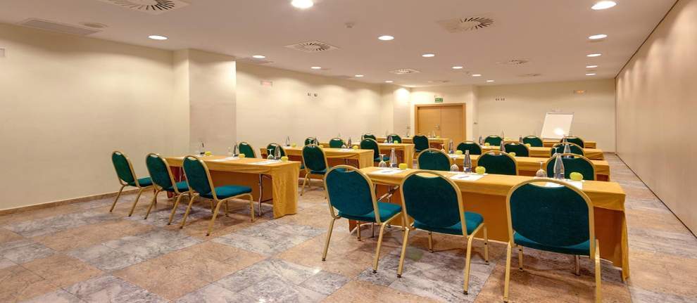 Ramada By Wyndham Valencia Almussafes Ξενοδοχείο Εξωτερικό φωτογραφία
