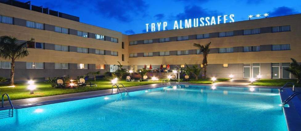 Ramada By Wyndham Valencia Almussafes Ξενοδοχείο Εξωτερικό φωτογραφία